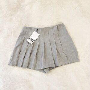 Zara Women's Light Gray Pleated Skort Size XS NWT